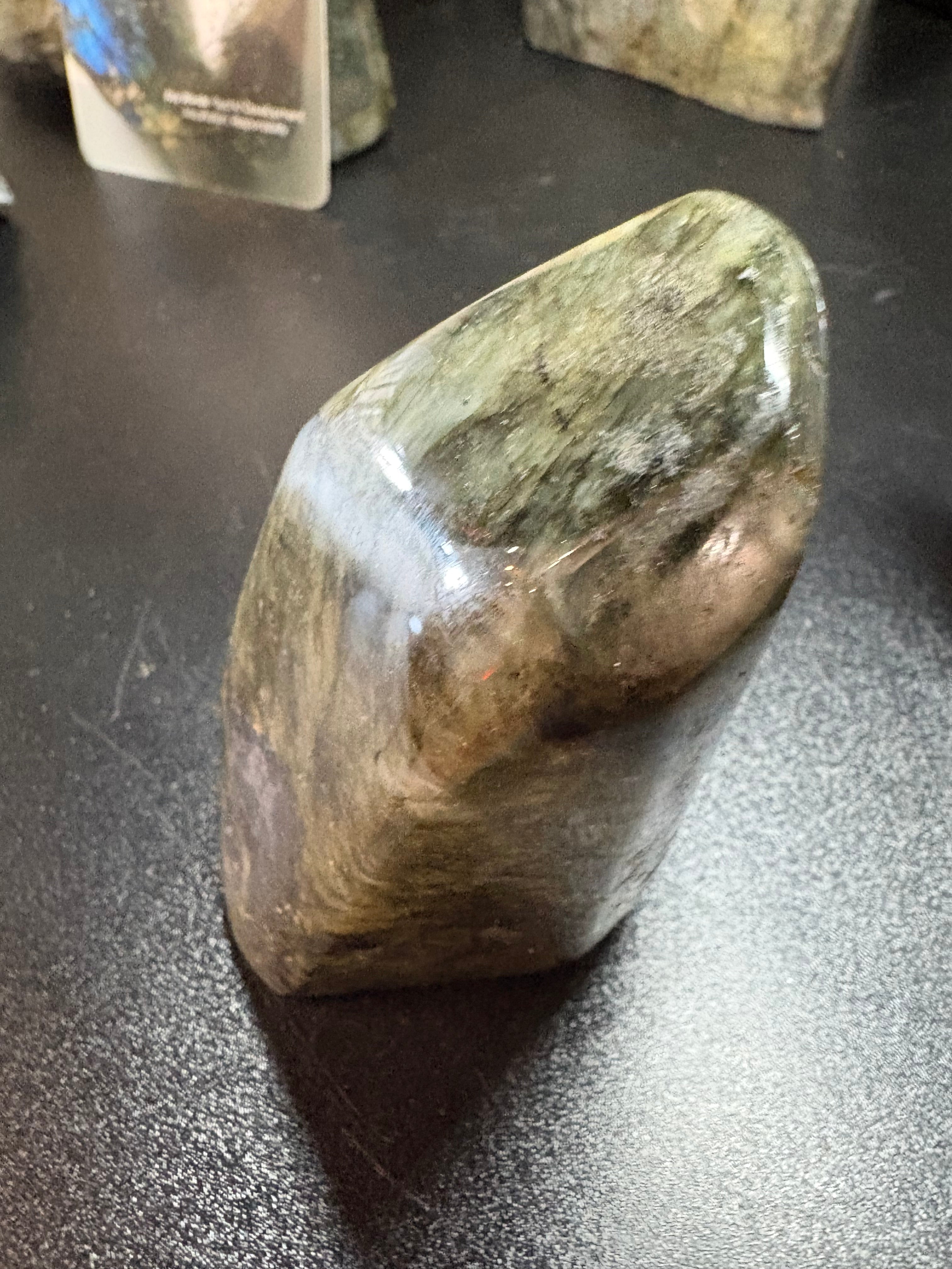 Labradorite freeform small