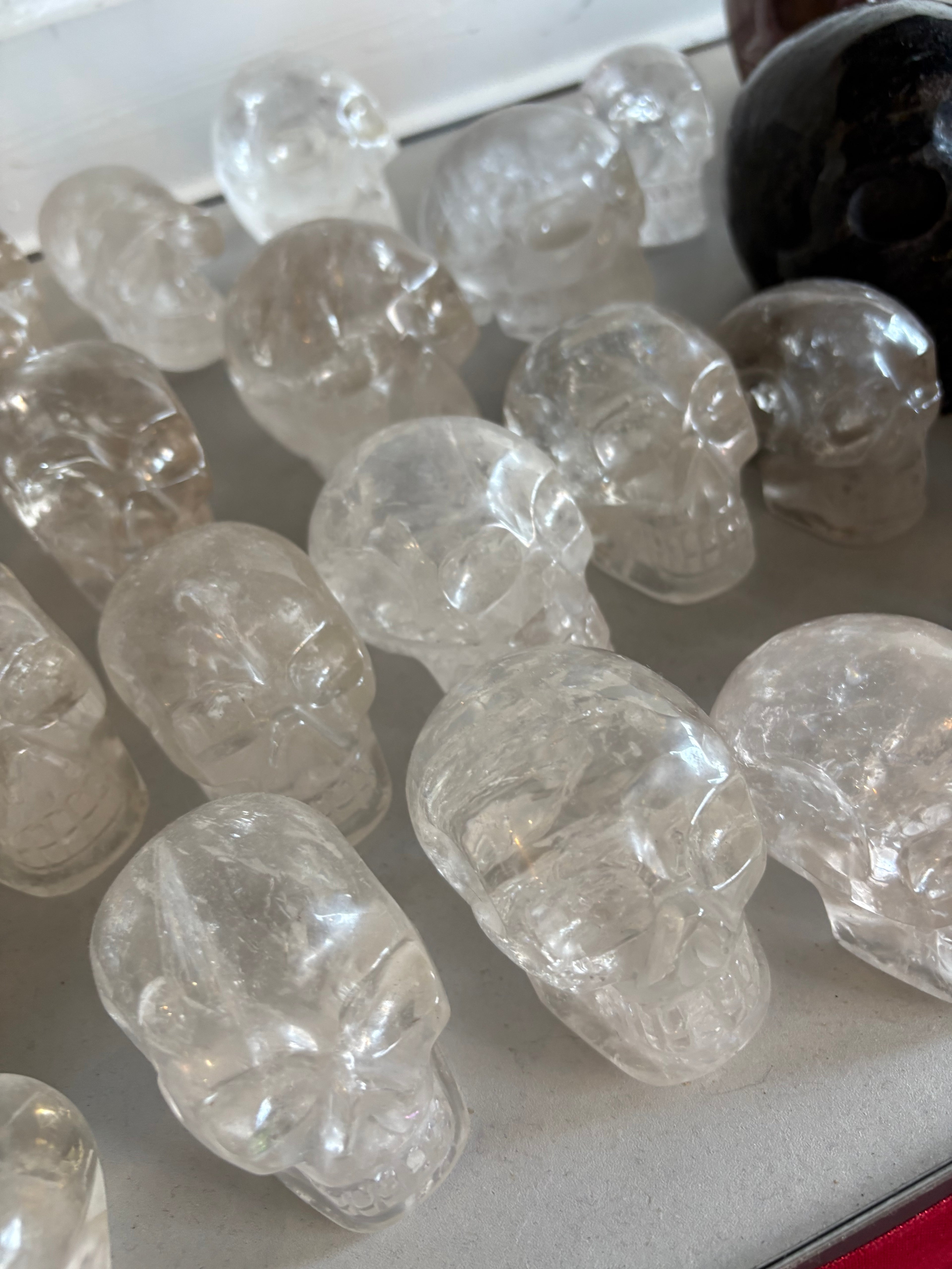 Quartz crystal skulls